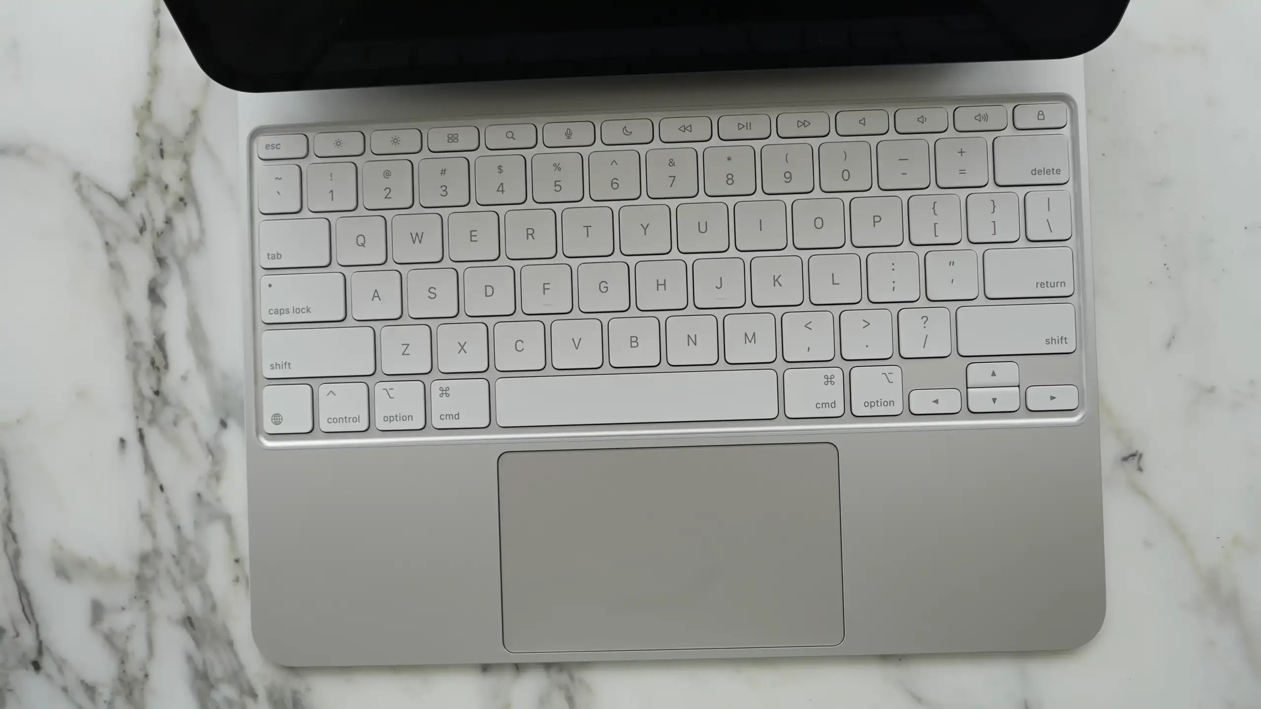 写给还在犹豫 iPad Pro 或 iPad Air 怎么买的选购建议、优缺点分析 - 随时搬砖