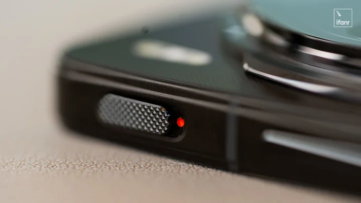 iPhone 16 最大的更新，背后是苹果设计哲学的摇摆不定？ - 随时搬砖