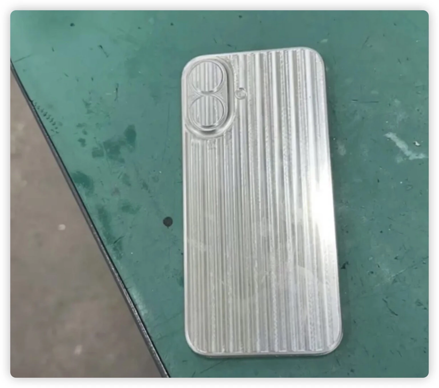 iPhone 16 相机模组的 6 大预测、爆料一次看 - 随时搬砖