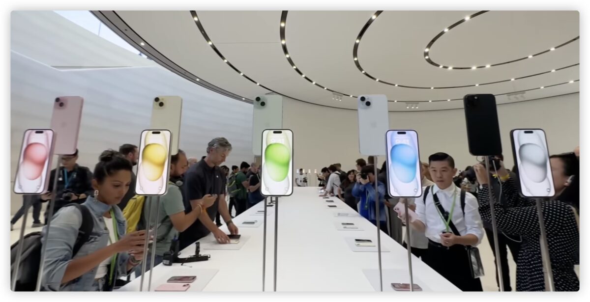 iPhone 15 / iPhone 15 Pro 颜色推荐：分享 4 个选择建议与注意事项 - 随时搬砖